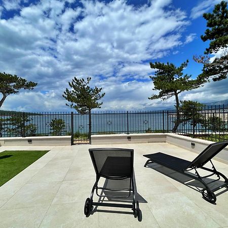 Villas Punta Silo - Luxury Apartments With Pool Bagian luar foto