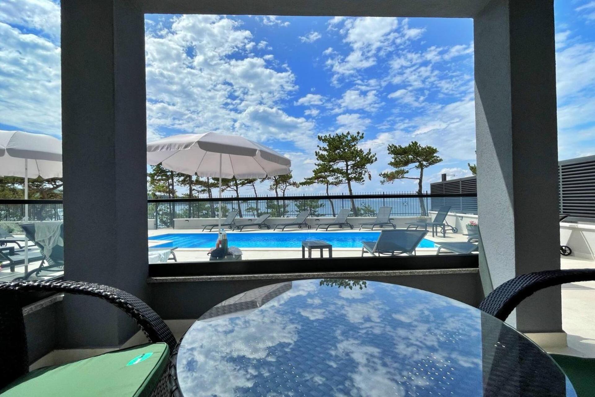 Villas Punta Silo - Luxury Apartments With Pool Bagian luar foto