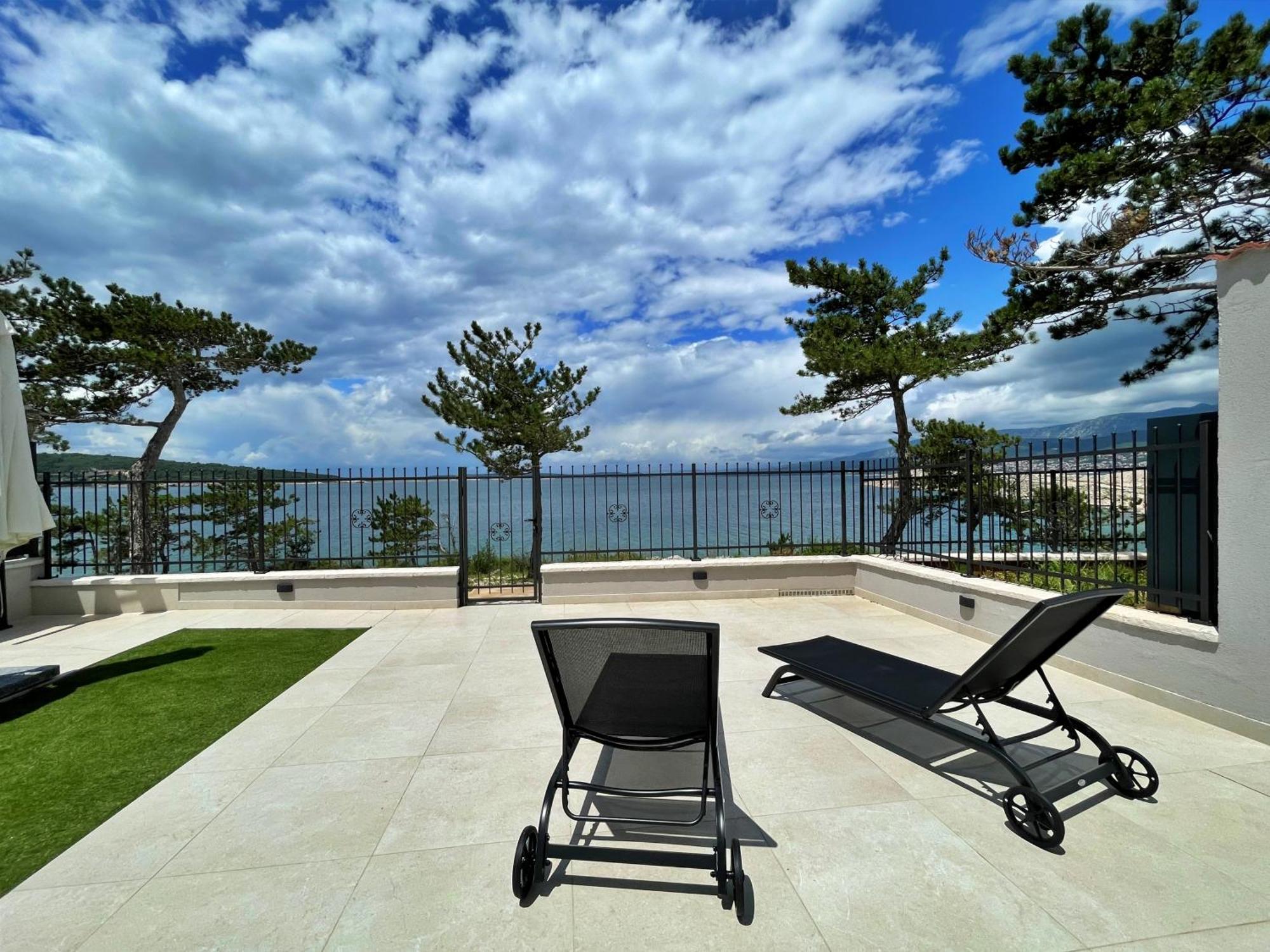 Villas Punta Silo - Luxury Apartments With Pool Bagian luar foto