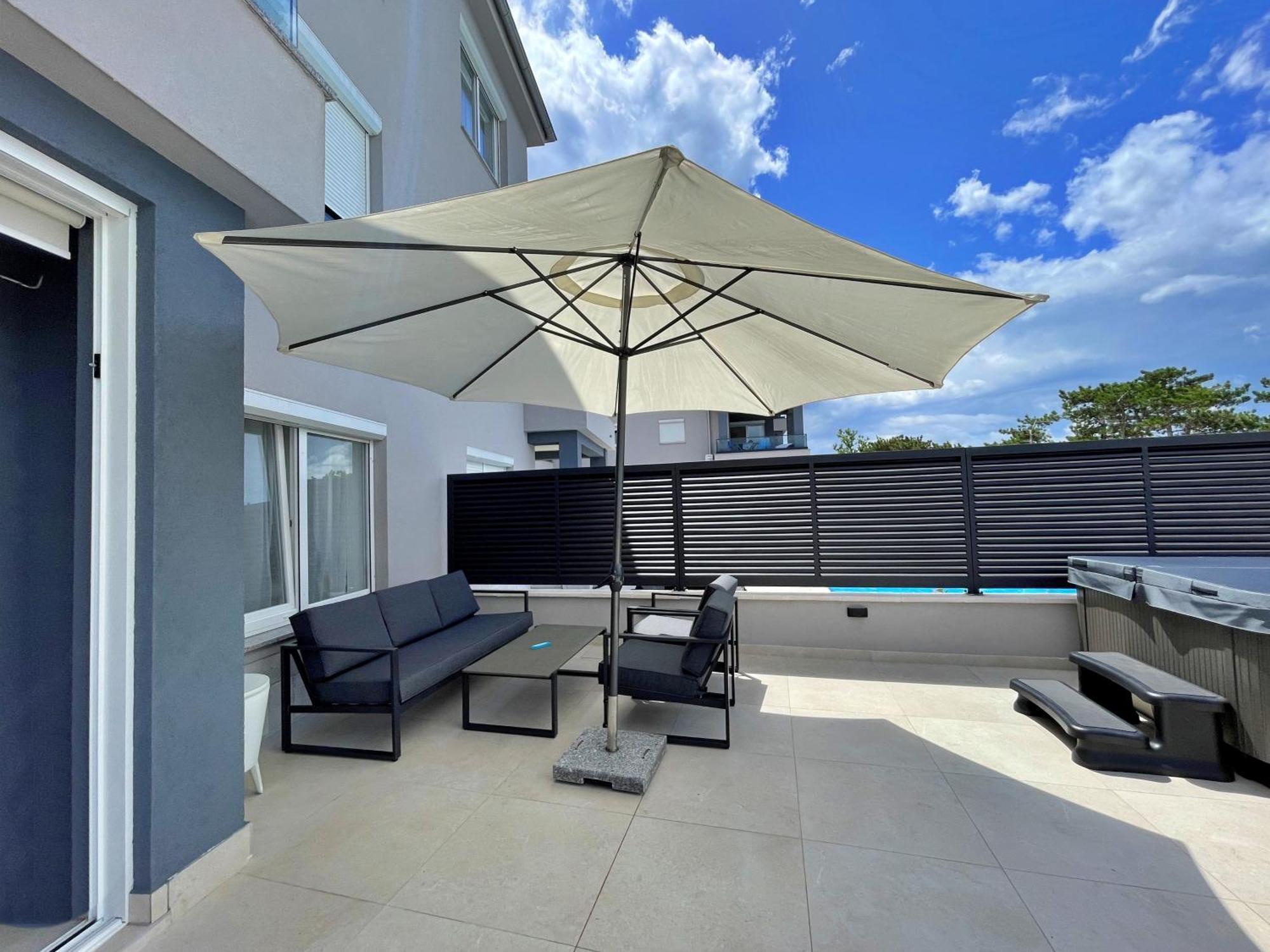 Villas Punta Silo - Luxury Apartments With Pool Bagian luar foto